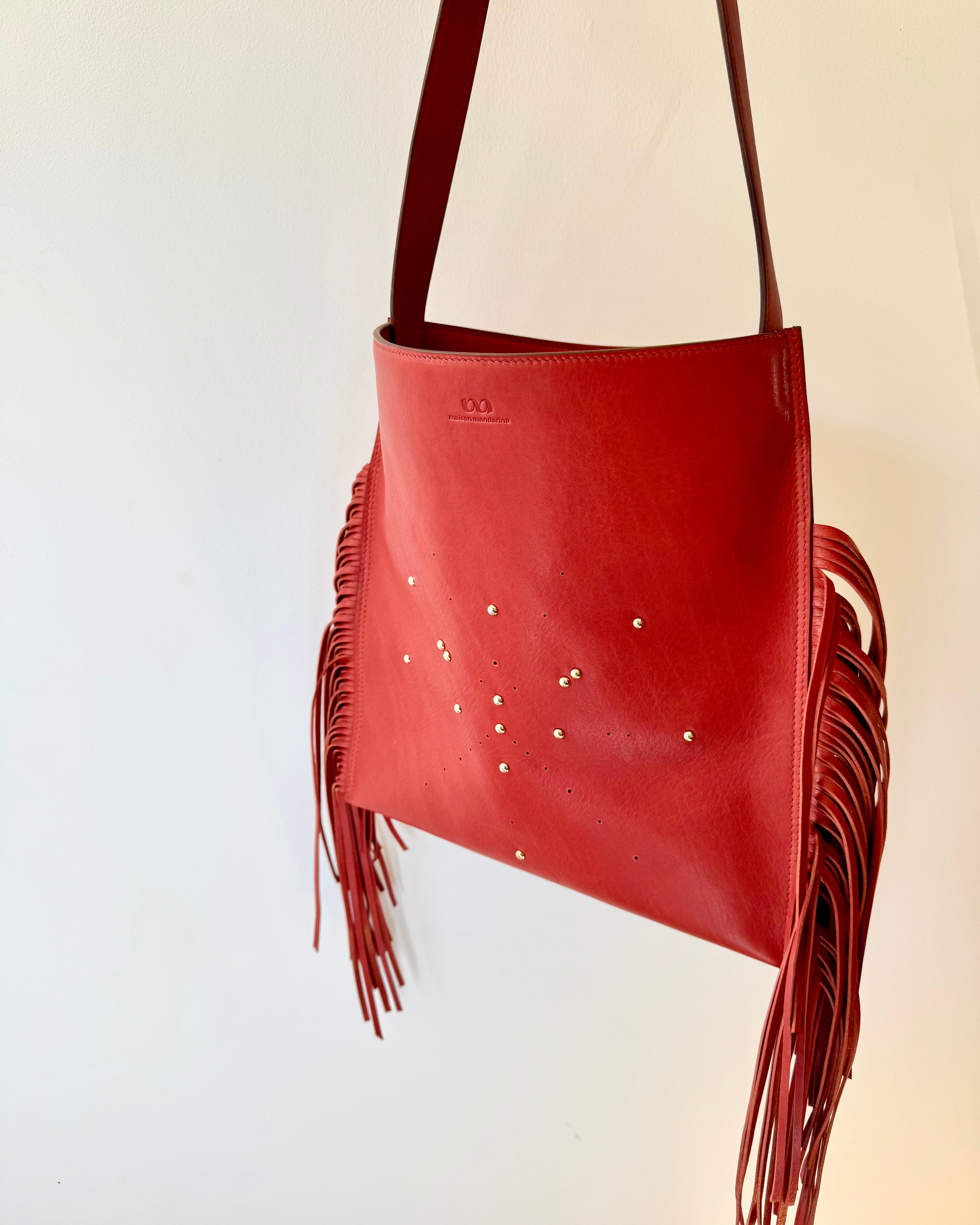 SOLIS - Sac porté épaule - Rouge Sanguine, Cuir Novonappa - Sur commande